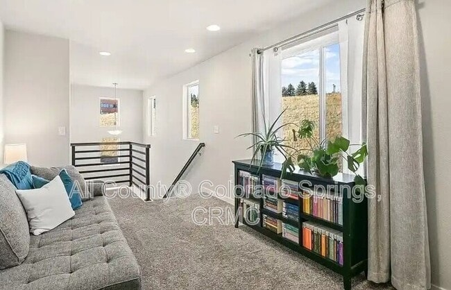 Building Photo - 4350 Parkwood Trail