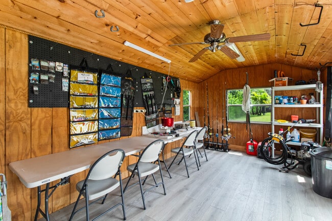 Building Photo - 13309 54th Ln N