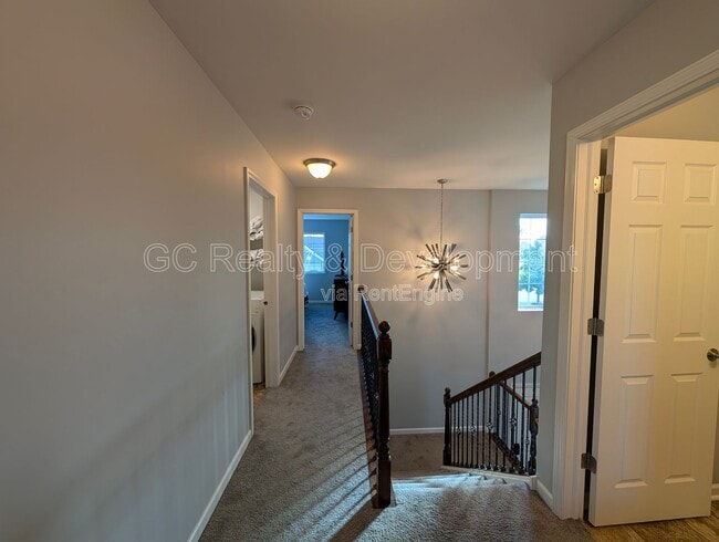 Building Photo - 646 Vine St