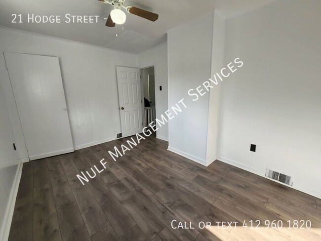 Building Photo - 2 Bed, 1 Bath unit in Oakland