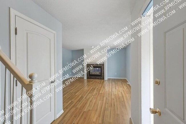 Building Photo - 4025 SE 25th St