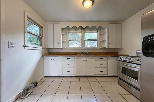 Building Photo - 2938 Avenue G NW