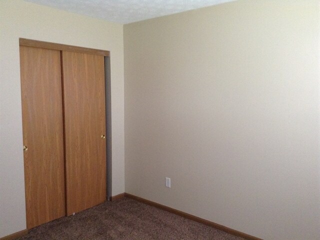 Building Photo - 1344 Crescent Ct