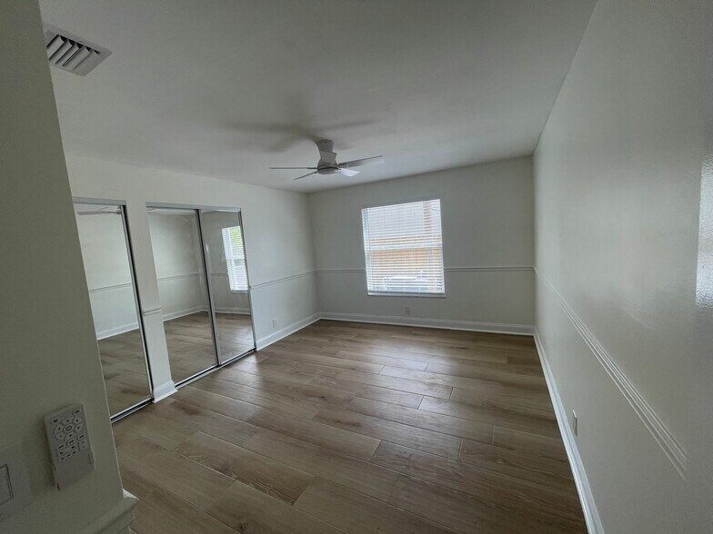 Bedroom 2 - 7399 SE Flamingo Way