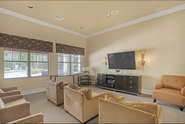 Building Photo - 6475 Emerald Dunes Dr