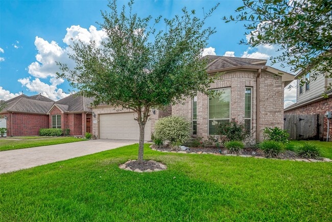 Building Photo - 2211 Argos Dr