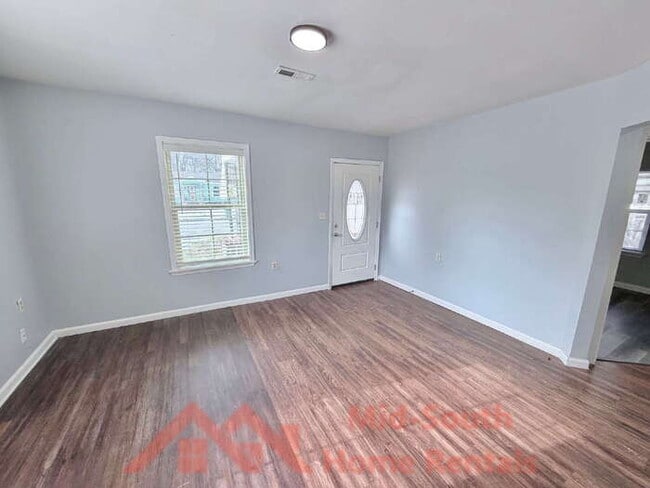 Building Photo - 3738 Townes Ave