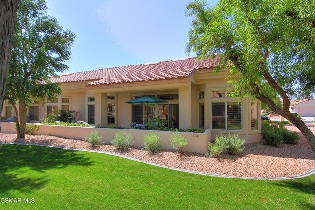 Building Photo - 78448 Desert Willow Dr