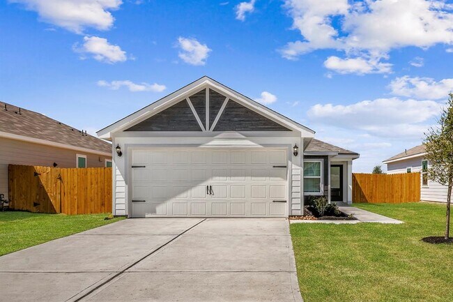 Primary Photo - 10422 Red Cardinal Dr