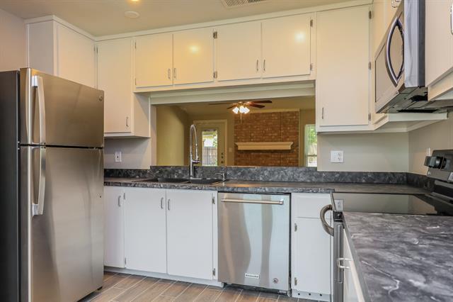 Building Photo - 142 Elmridge Cir