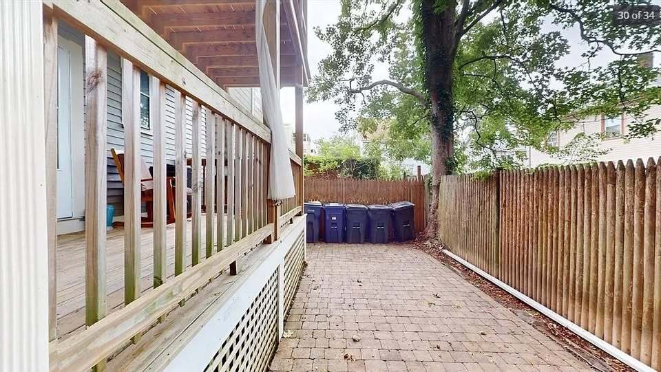 Building Photo - 22 Boynton St