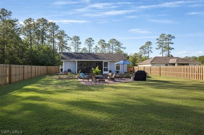 Building Photo - 4121 8th Ave SE