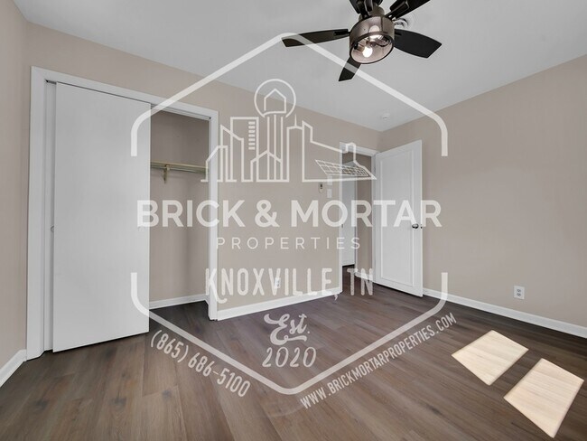 Building Photo - 1903 Huber Ct