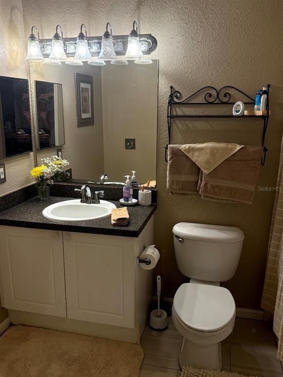 Building Photo - 2141 Portofino Pl