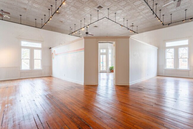 Building Photo - Cook Building (CB)