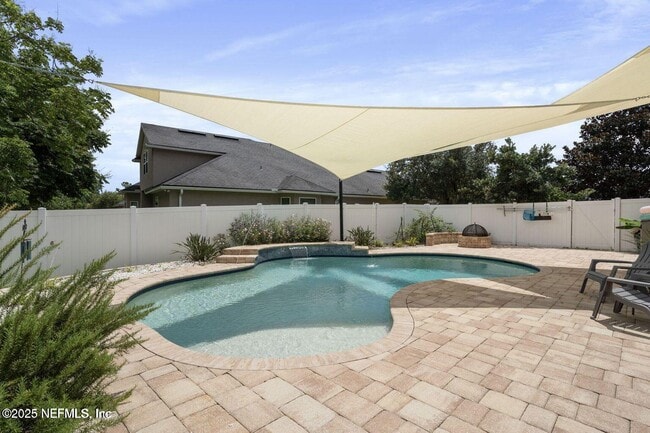 Building Photo - 11725 Paddock Gates Dr