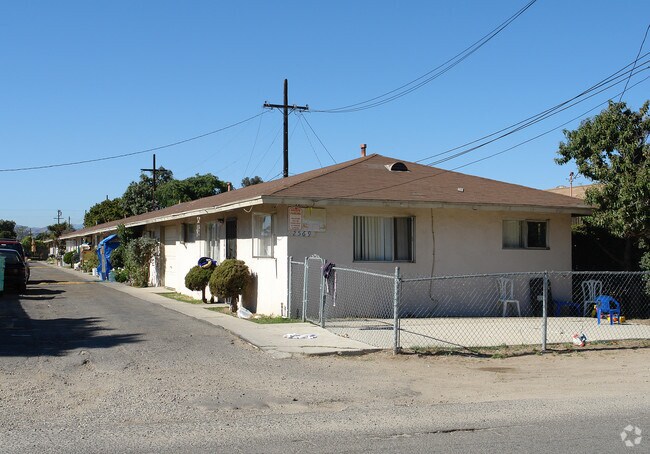 Primary Photo - 2569 Alvarado St