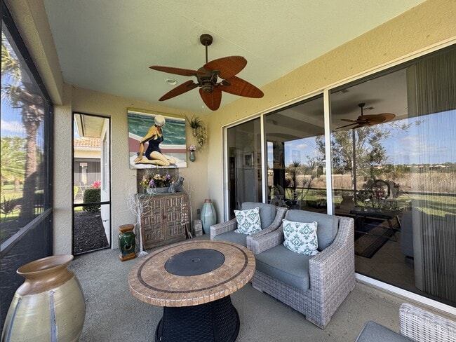 Building Photo - 462 Montelluna Dr