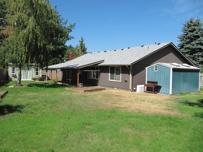 Building Photo - Gardener's Dream on Huge Lot with Landscap...