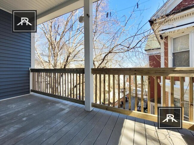 Building Photo - 3 bedroom in Boston MA 02130