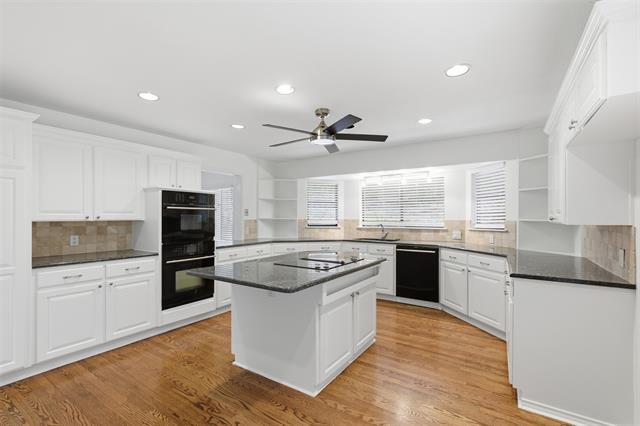 Building Photo - 317 Chandler Lake Ct