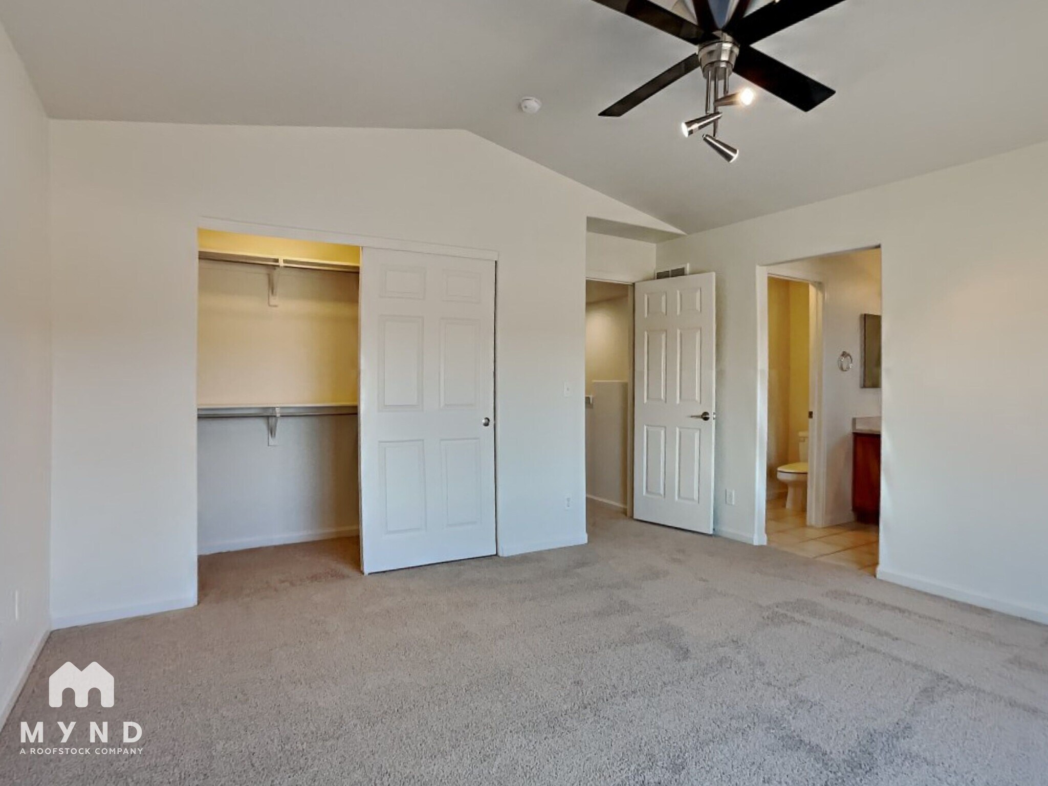 Building Photo - 5965 S Waco St