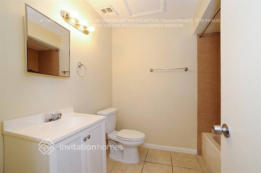 Building Photo - 607 Briarcliff Dr