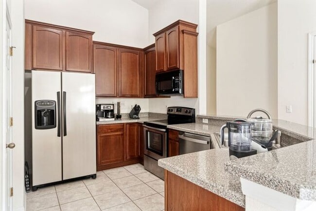 Building Photo - Charming 2 Bedroom/2 Bathroom Wesley Chape...