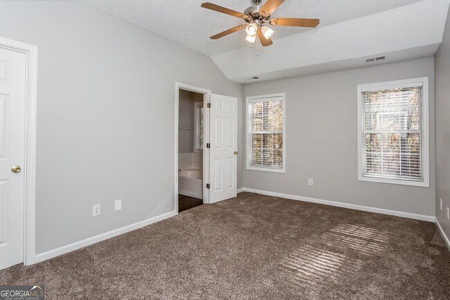 Building Photo - 717 Kaylors Mdw