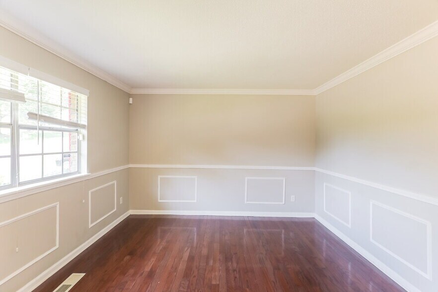 Building Photo - 1760 Sonia Dr