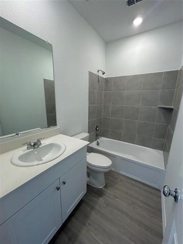 Building Photo - 1128 Desert Willow Dr