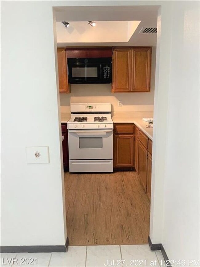 Building Photo - COMING SOON -- Ready no later than Mid-April