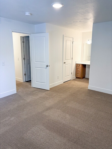 Spacious bedrooms designed with comfort in mind and plenty of room to make your own. - Pinebrook