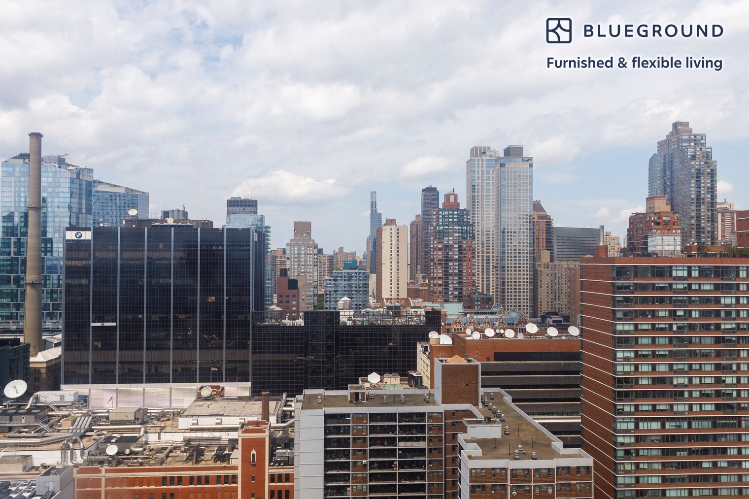Building Photo - 550 W 54th St