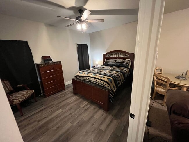 Building Photo - 4717 121st Pl