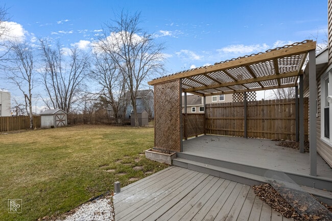 Building Photo - 1098 Gannon Ct