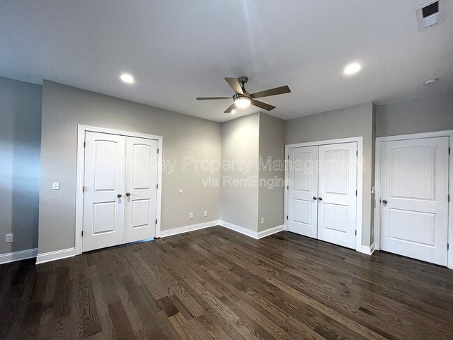 Building Photo - 929 Ramseur St