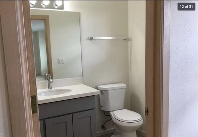 Building Photo - $500 OFF First 2 Months – Spacious 4BR/3BA Home with Fenced Yard & 2-Car Garage in Tigard!