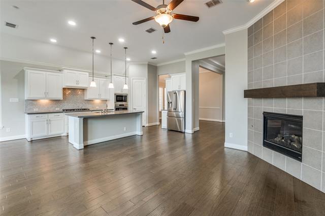 Building Photo - 8042 Acoma Ln