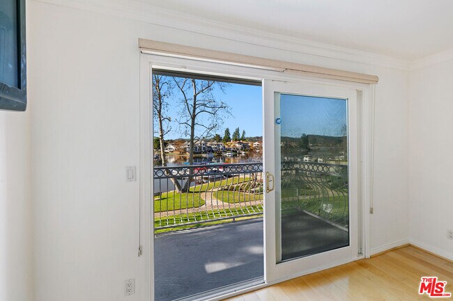 Building Photo - 32173 Sailview Ln