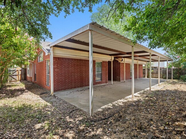 Building Photo - 5705 Frio Dr
