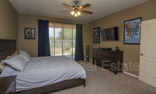 Building Photo - 2290 N 135th Dr
