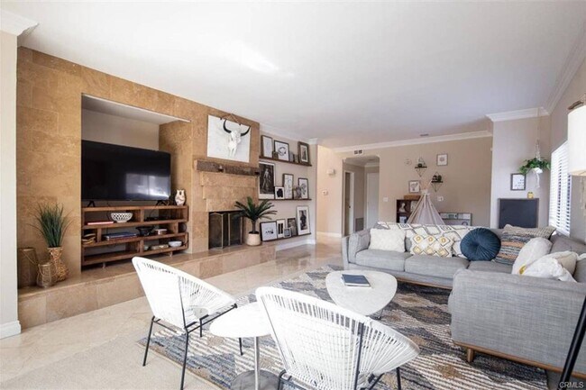 Building Photo - Furnished with Golf Course View in Laguna Niguel