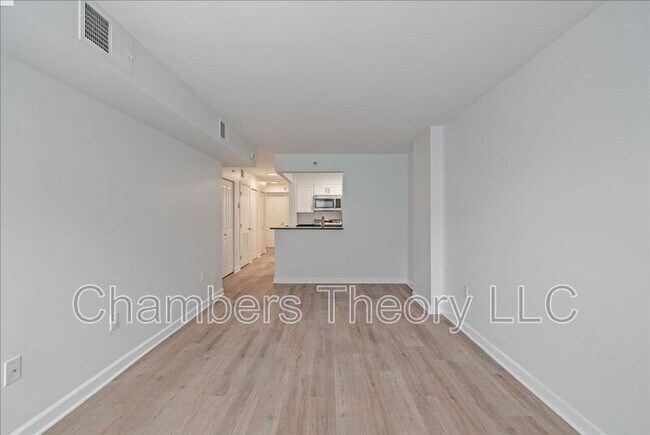 Building Photo - 601 Pennsylvania Ave NW