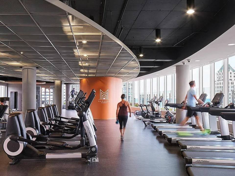 Building Photo - 29 W Randolph St