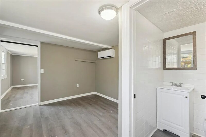 Building Photo - 2541 Jewel St