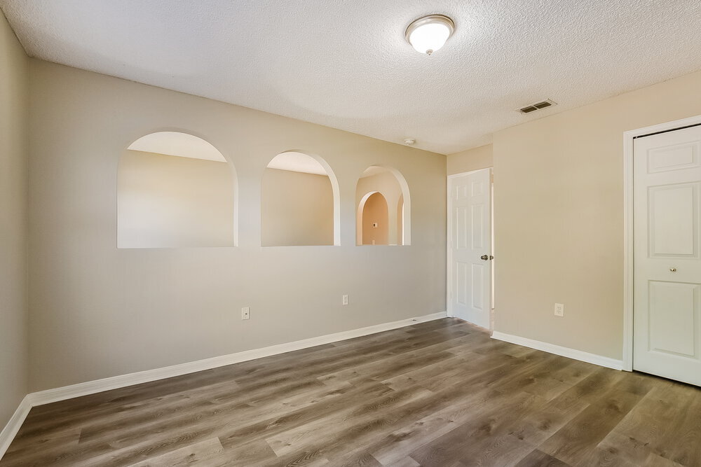 Building Photo - 336 Pleasant Gardens Dr