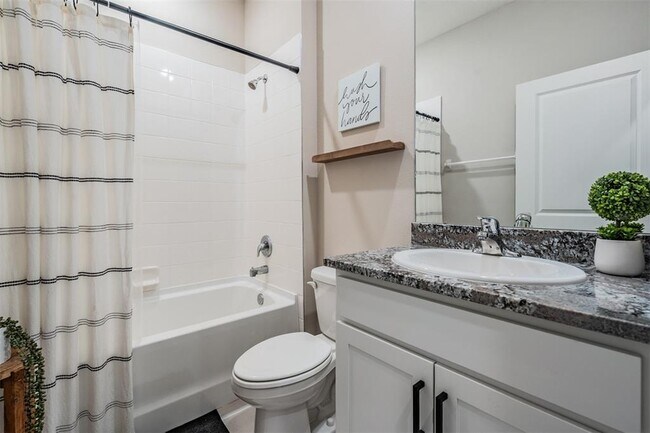 Building Photo - 9817 Rowing Dl Bnd