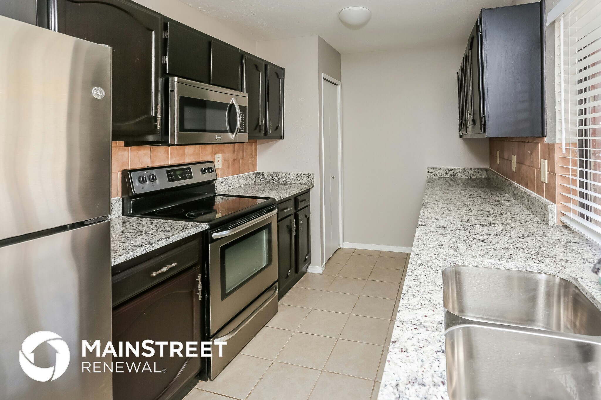 Building Photo - 2122 Stockton Trail