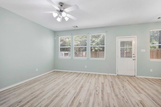 Building Photo - 98 E Stedhill Loop